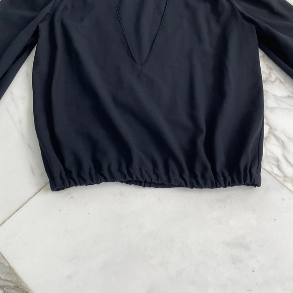 Pierre Cardin 100% Wool Low Cut V Neck Elastic Waist Blouse - Picture 5 of 12